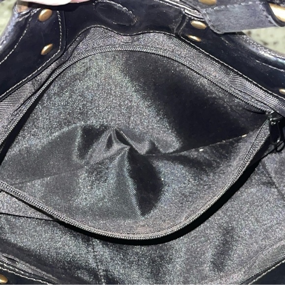 Vintage Kenneth Cole Reaction Black Leather Bag Brass Hardware Purse Tote Retro - Picture 11 of 14